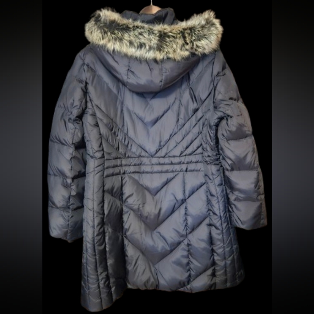 *NWOT London Fog TOWER Faux-Fur Hood Down-Fill Coat - Picture 2 of 5